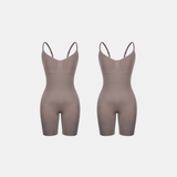 Imagem dupla do Body Elegance moldeador gris, con tirantes finas y moldeado que proporciona elegância y comodidad, disponível em dois talla.